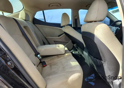 2012 Kia Optima Lx z USA, uszkodzony, nr VIN 5XXGM4A75CG055021